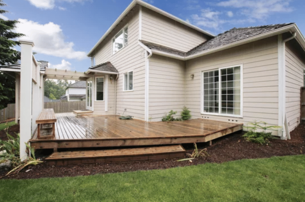 wood deck contractors